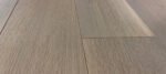 Detail-chene-blanc-sq-prague-nuance-brosse-mat